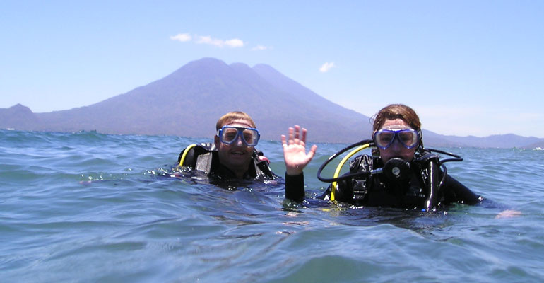 Buceo en el Lago Atitlán